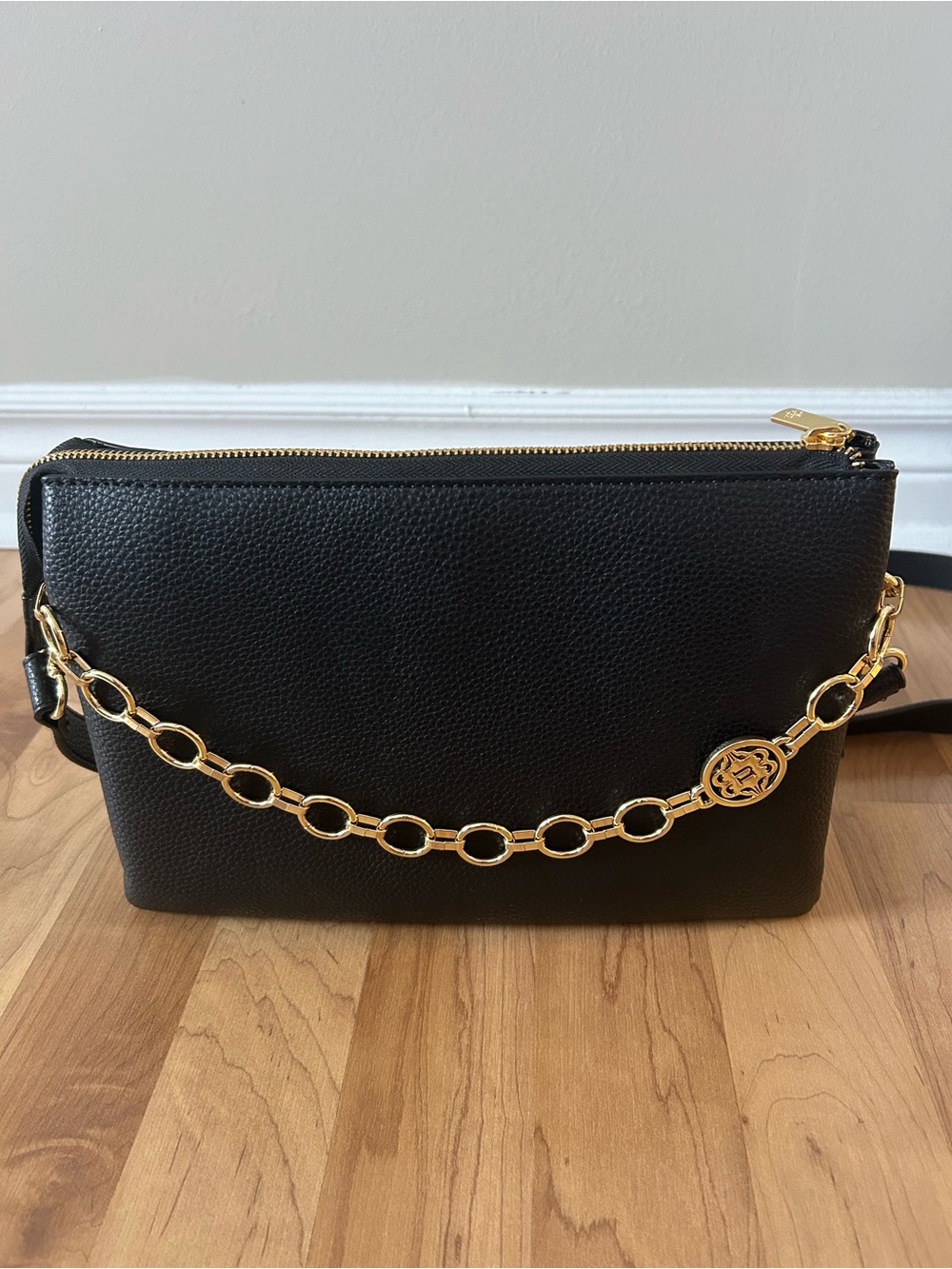 Nanette Lepore Black Pebbled Faux Leather Convertible Crossbody - Picture 2 of 12